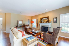 Lavender Bay Breezes - Private Bay Beach Community